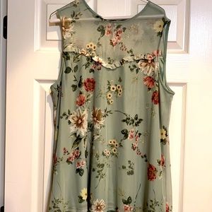 Apt 9 sleeveless top size XXL